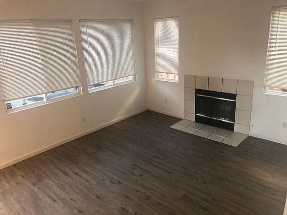 5th image of 1351 Heatherfield Way