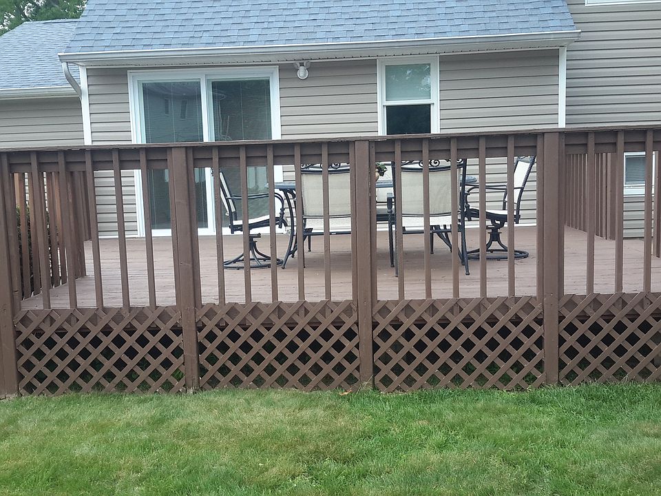 2nd image of 6 Sterling Pl