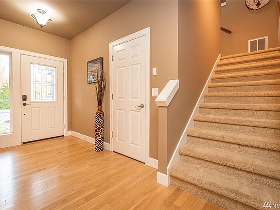 4th image of 5027 154th Avenue Ct E