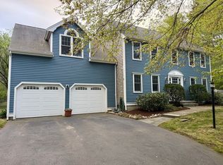 24 Hill Farm Rd, Pembroke, MA 02359
