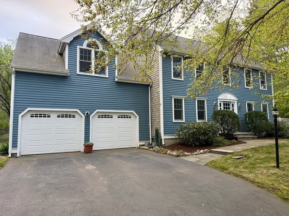 24 Hill Farm Rd, Pembroke, MA 02359
