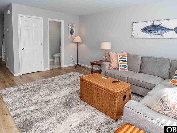 5th image of 1903 Neptune Way #1903
