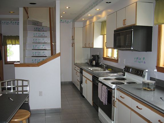 Kitchen 2