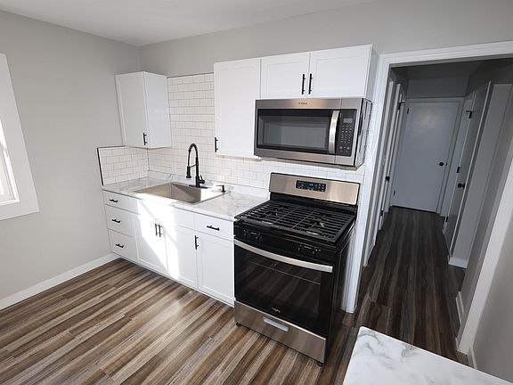 4th image of 705 Queensboro Ave