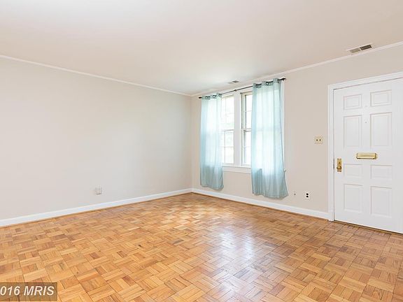4th image of 1400 S Edgewood St APT 513