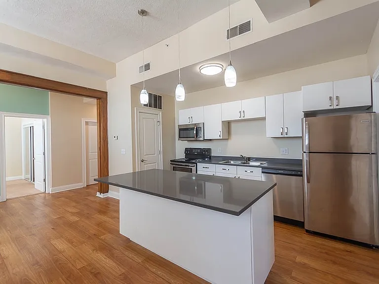 Oddfellows Apartments — Photo 39