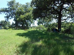 518 E Coke St, Carbon, TX 76435