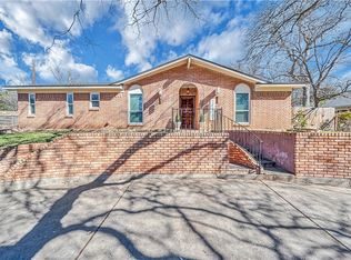 1209 Wedgewood Dr, Woodway, TX 76712