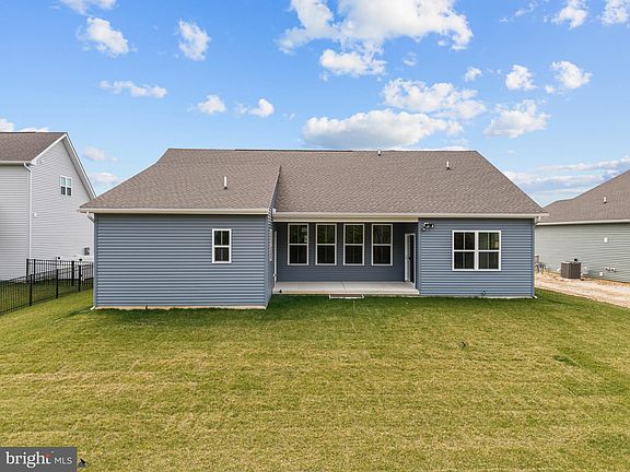 2nd image of 31248 Kirkwood Dr