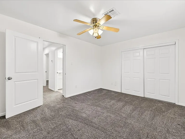 5025 Romford Dr — Photo 38