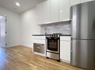 19 Charlton St #17, New York, NY 10014