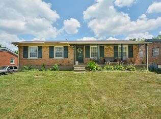 2056 Dogwood Dr, Lexington, KY 40504