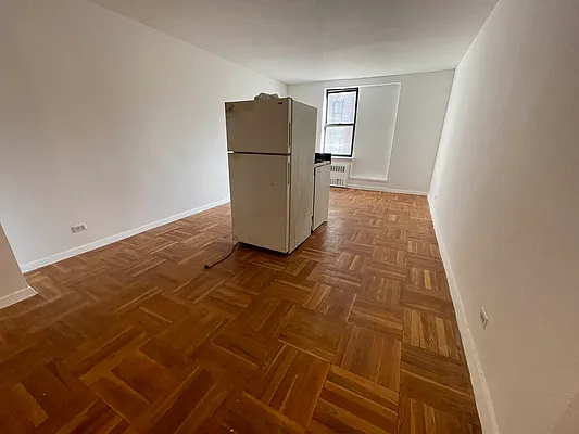 Rented by Premier One Realty LLC | media 3
