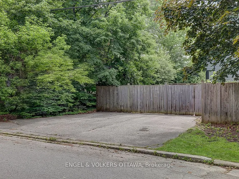 229 Daniel Ave — Photo 25