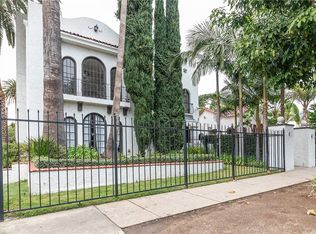 1003 Havenhurst Dr, West Hollywood, CA 90046
