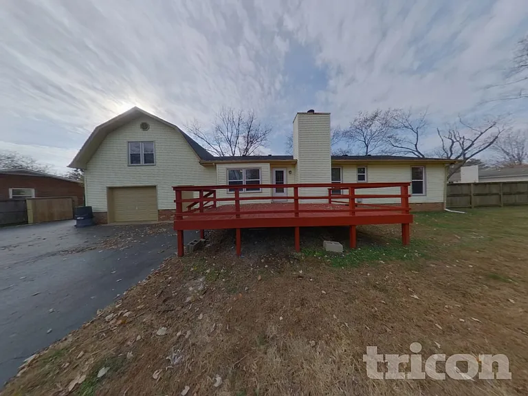 1706 Deerrun Rd — Photo 15