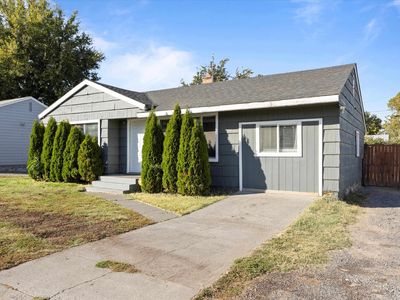 2018 W 4th Ave, Kennewick, WA, 99336