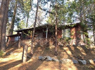 45849 Sugarloaf Dr, Posey, CA
