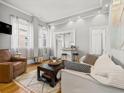 386 Commonwealth Ave APT 52, Boston, MA, 02215