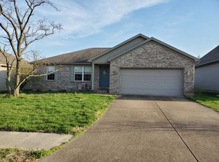 4627 Erinwood Ct, Evansville, IN 47725