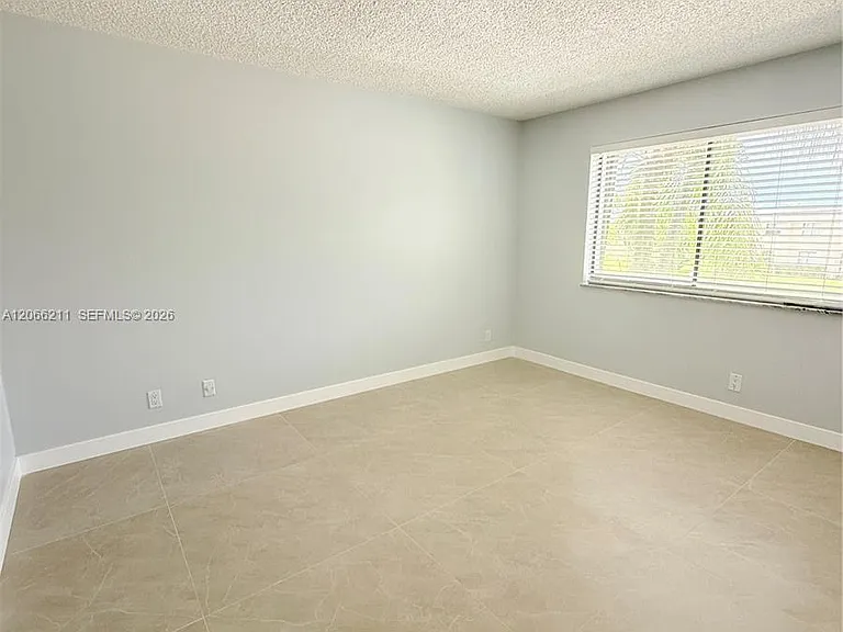 16511 Blatt Blvd #203 — Photo 16