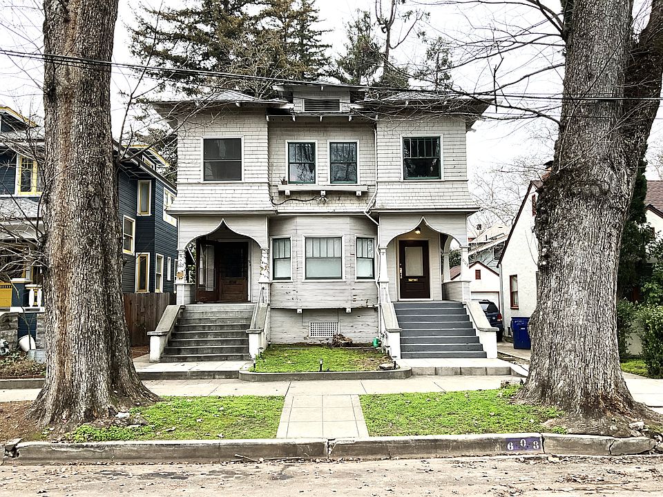 1st image of 608 21st St