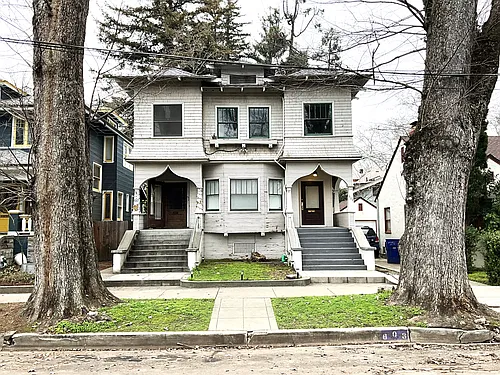 608 21st St Photo 1