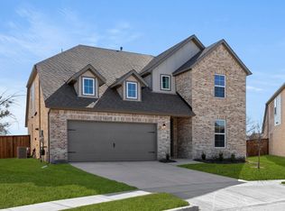 2902 Hanscom St, Forney, TX 75126