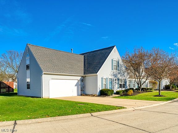 2nd image of 24640 Thicket Ln #28