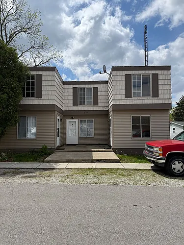 805 S Walnut St #A Photo 1