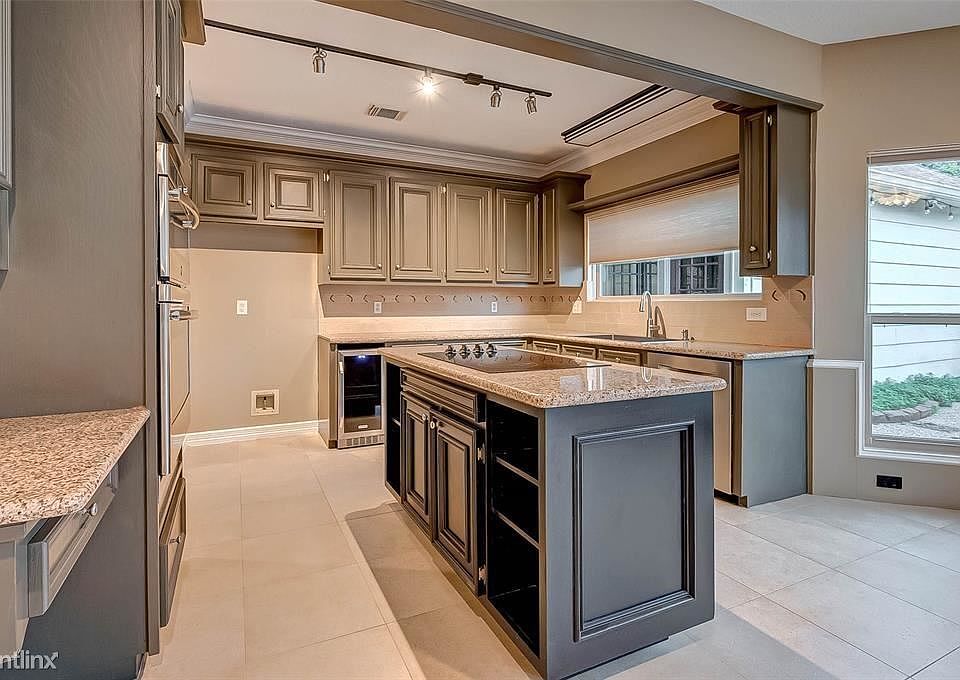 1st image of 20218 Chateau Bend Dr