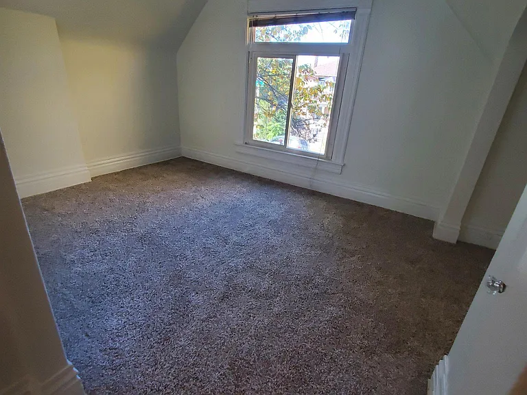 404 E 1st Ave #1 — Photo 5