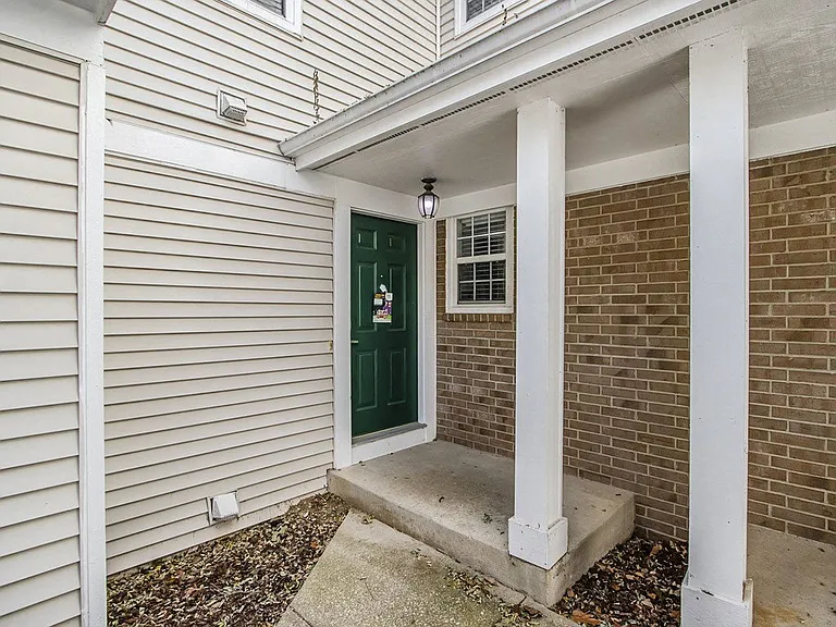 Gull Prairie/Gull Run Apartments and Townhomes — Photo 137