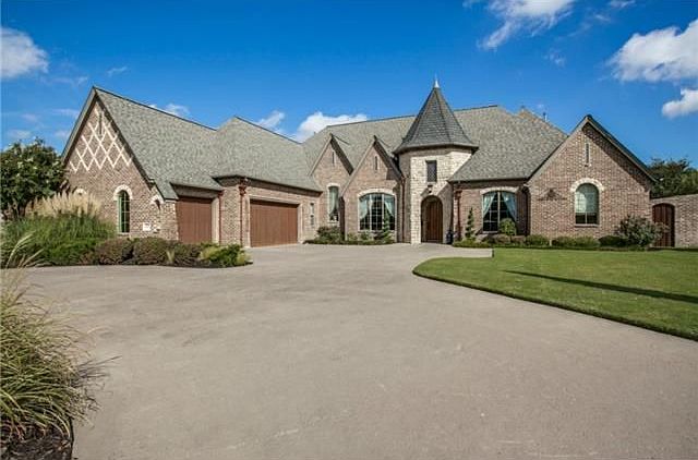 1st image of 2605 Dame Brisen Dr