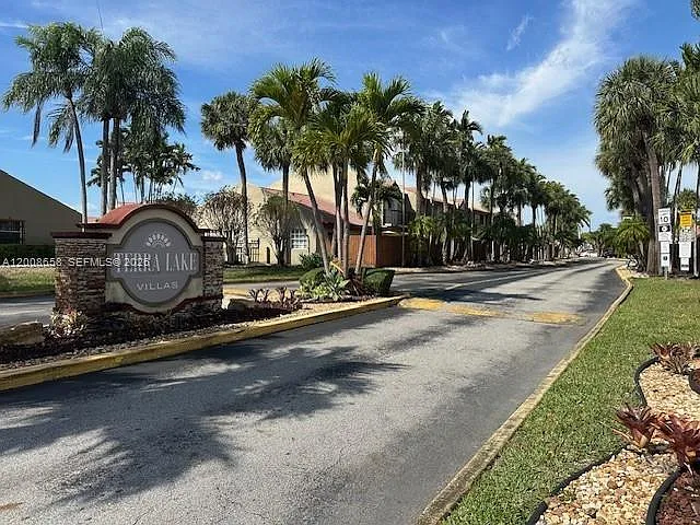 12990 SW 63rd Ter #605 — Photo 9