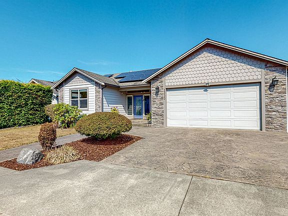 3rd image of 2333 Kellog Pl