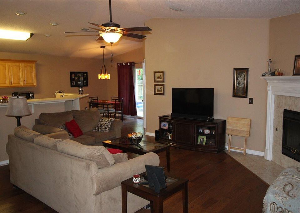 2nd image of 8092 Castle Pointe Way #0
