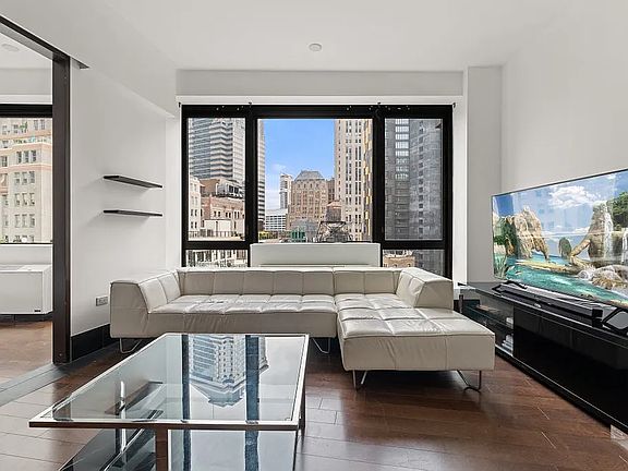 4th image of 40 Broad St Penthouse 1F