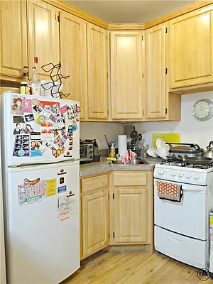 Rented by DSA Realty | media 38