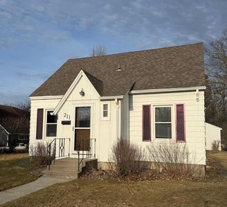211 Crocker Ave N, Thief River Falls, MN, 56701