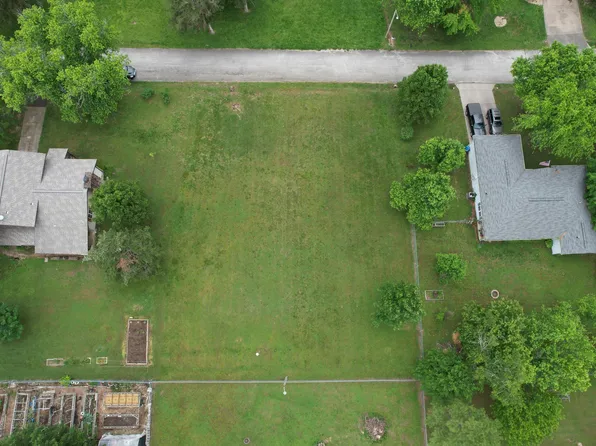 177 Foley Street, Hollister, MO 65672