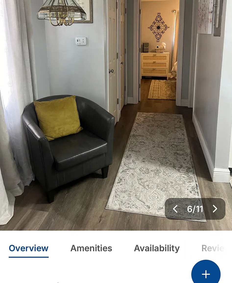 Cozy upscale condo close to beaches and downtown — Photo 4