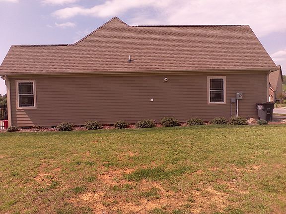 4th image of 1207 Tuscany Way
