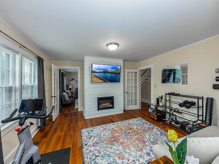 222 Metcalf St — Photo 3