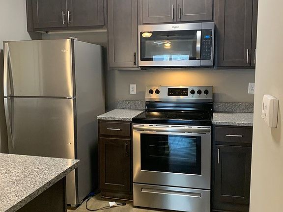 4th image of 2940 Highway 31 W APT Z108