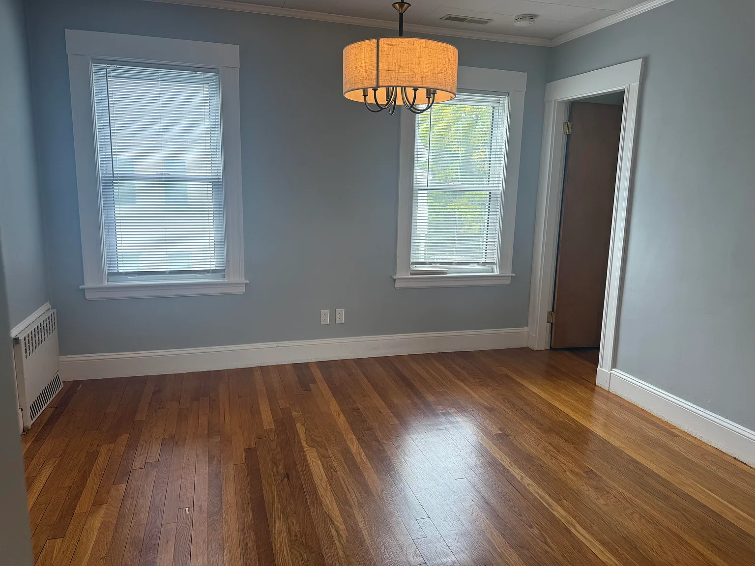 2 bed, 1000 sqft, $2,550 — Photo 3