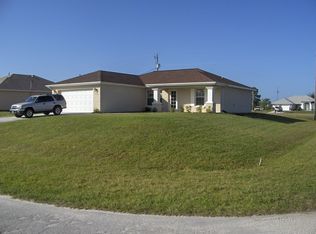 1910 NW 1st Ave, Cape Coral, FL 33993