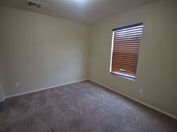 4th image of 6905 S 38th Dr