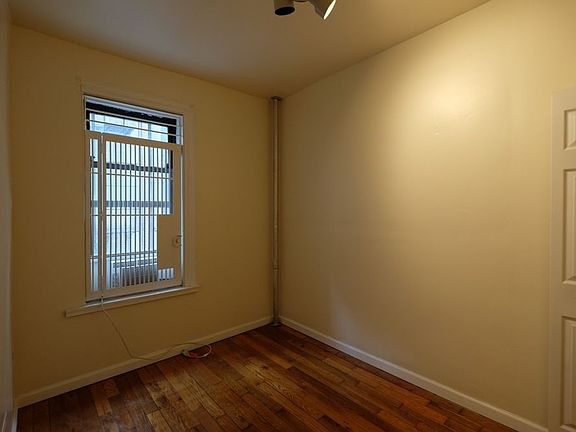 4th image of 587 W 177th St APT 1