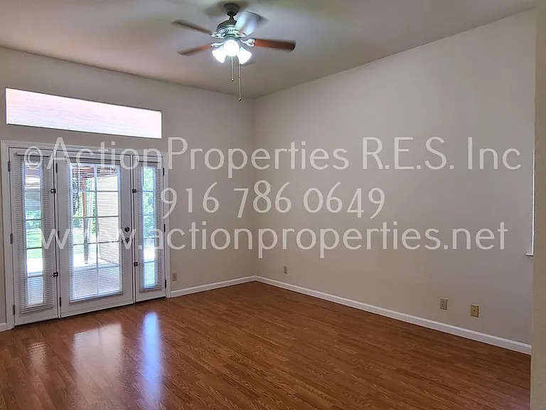 1417 Hurlston Way — Photo 15